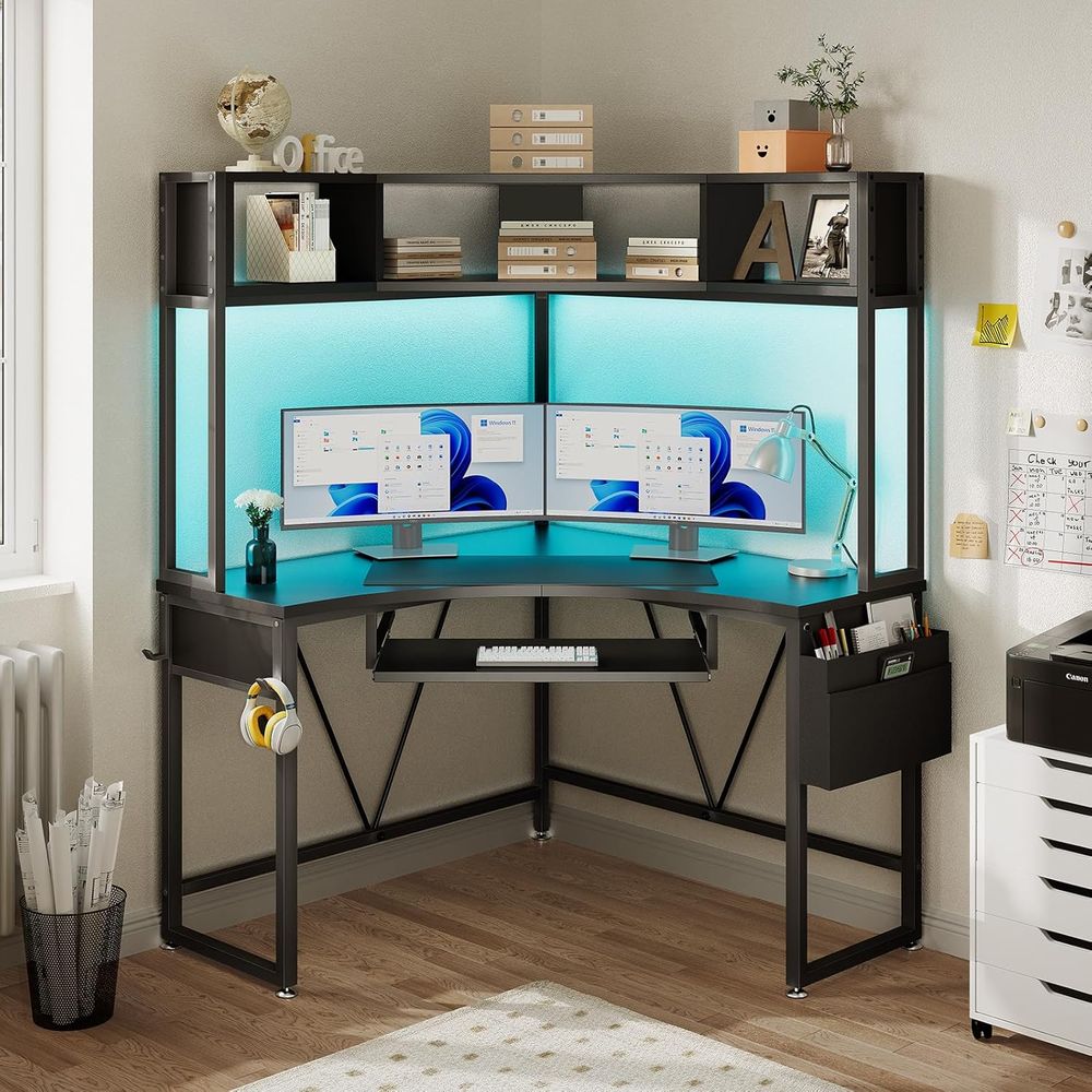Desk, 39